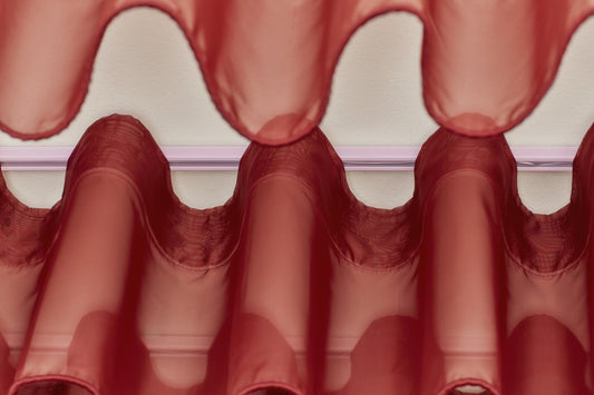 1100 gardinskinne i lyserød / Pink Lotus